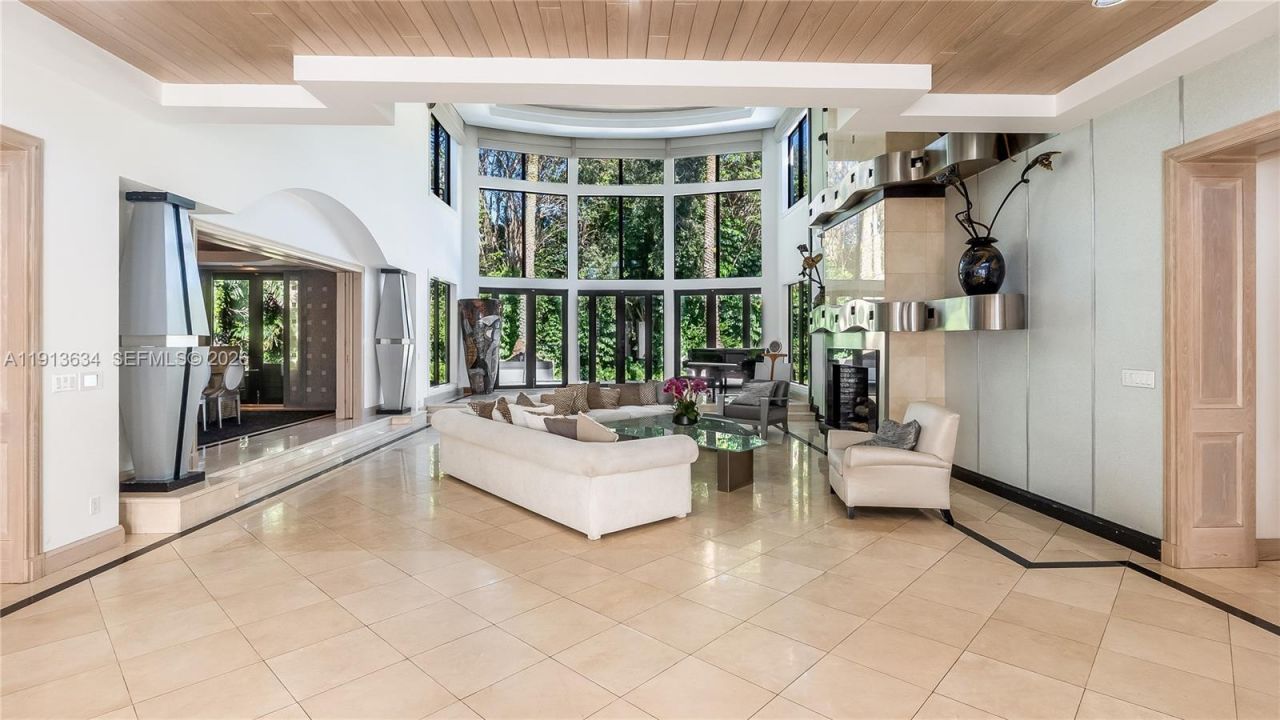 10395 SW 67th Ave, Pinecrest, FL 33156 Photo