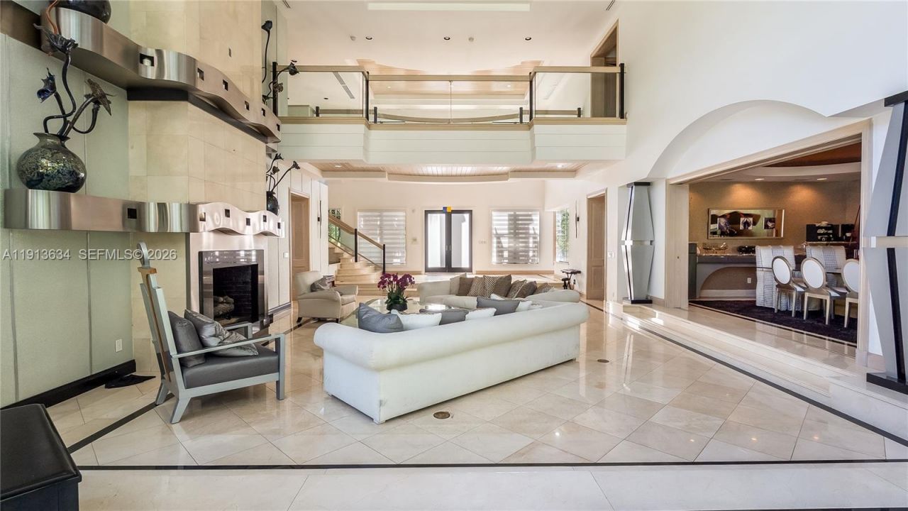 10395 SW 67th Ave, Pinecrest, FL 33156 Photo