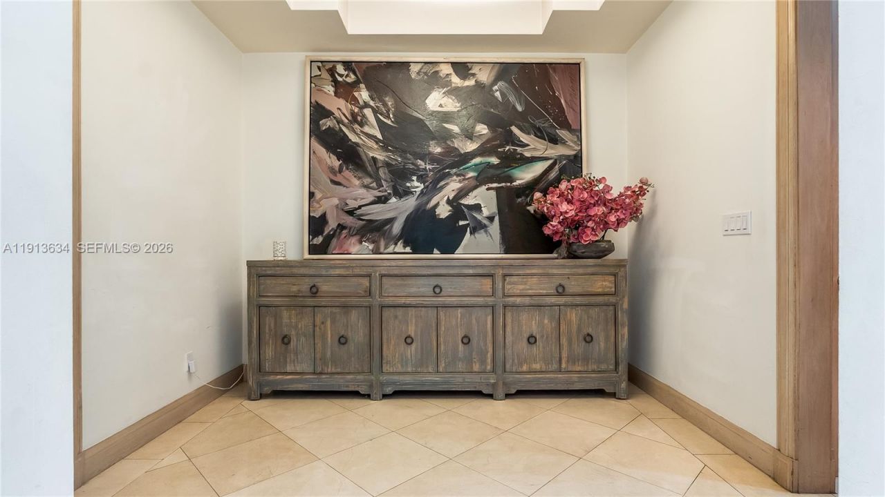 10395 SW 67th Ave, Pinecrest, FL 33156 Photo