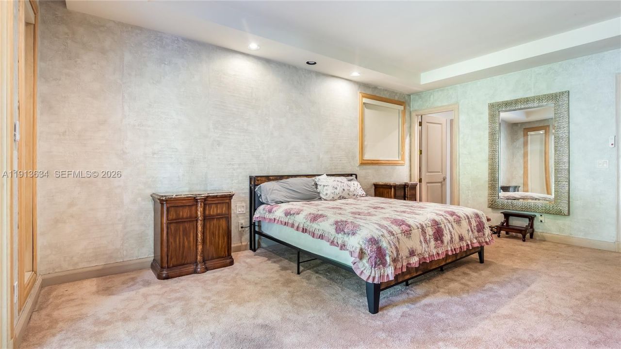 10395 SW 67th Ave, Pinecrest, FL 33156 Photo