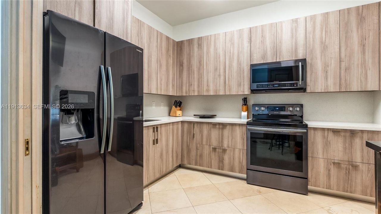 10395 SW 67th Ave, Pinecrest, FL 33156 Photo