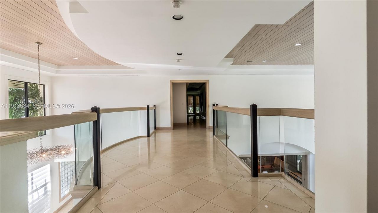 10395 SW 67th Ave, Pinecrest, FL 33156 Photo