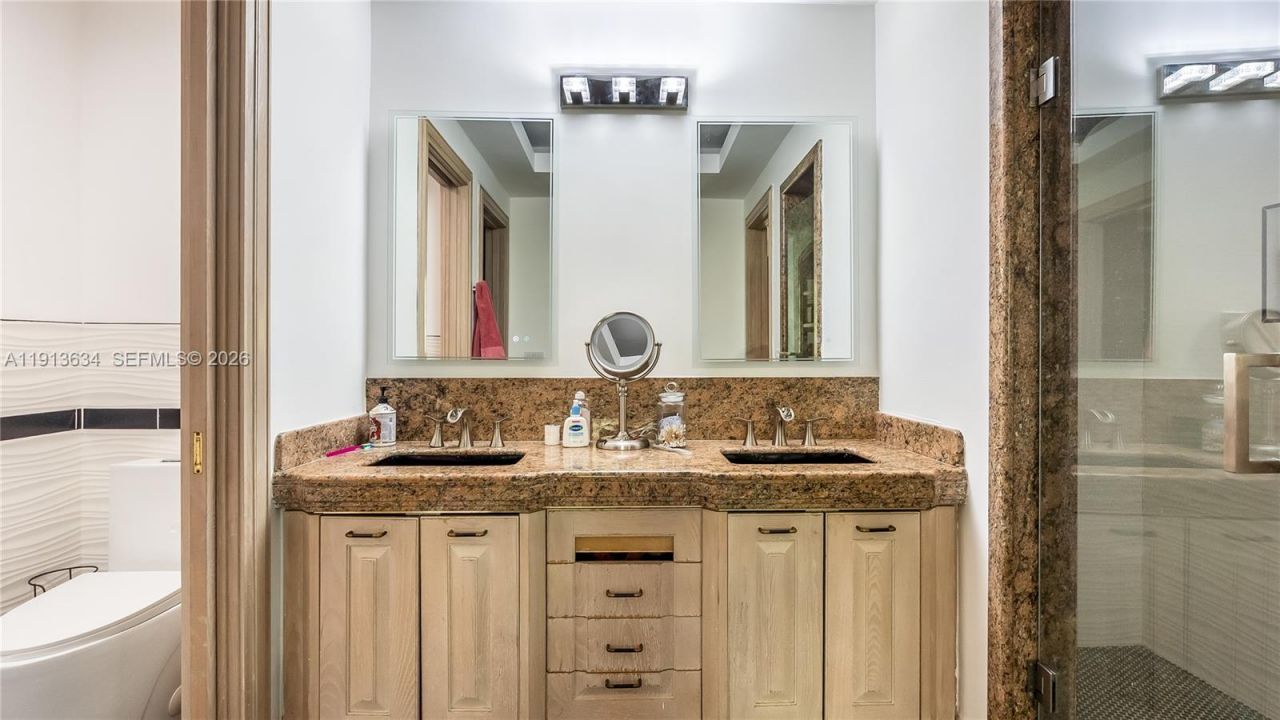 10395 SW 67th Ave, Pinecrest, FL 33156 Photo