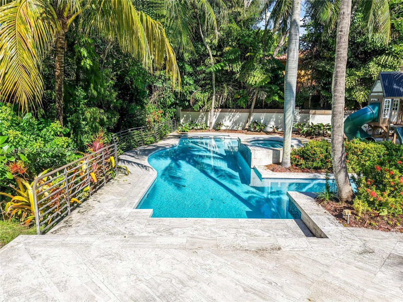 10395 SW 67th Ave, Pinecrest, FL 33156 Photo