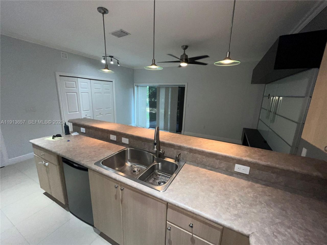 4929 SW 140th Ter, Unit 5, Miramar, FL 33027 Photo