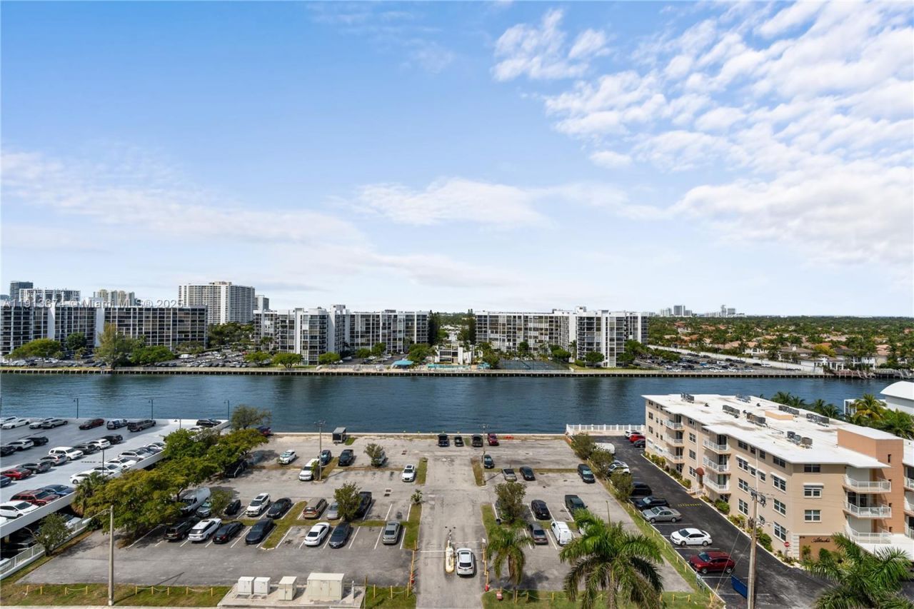 2751 S Ocean Dr, Unit 1008N, Hollywood, FL 33019 Photo