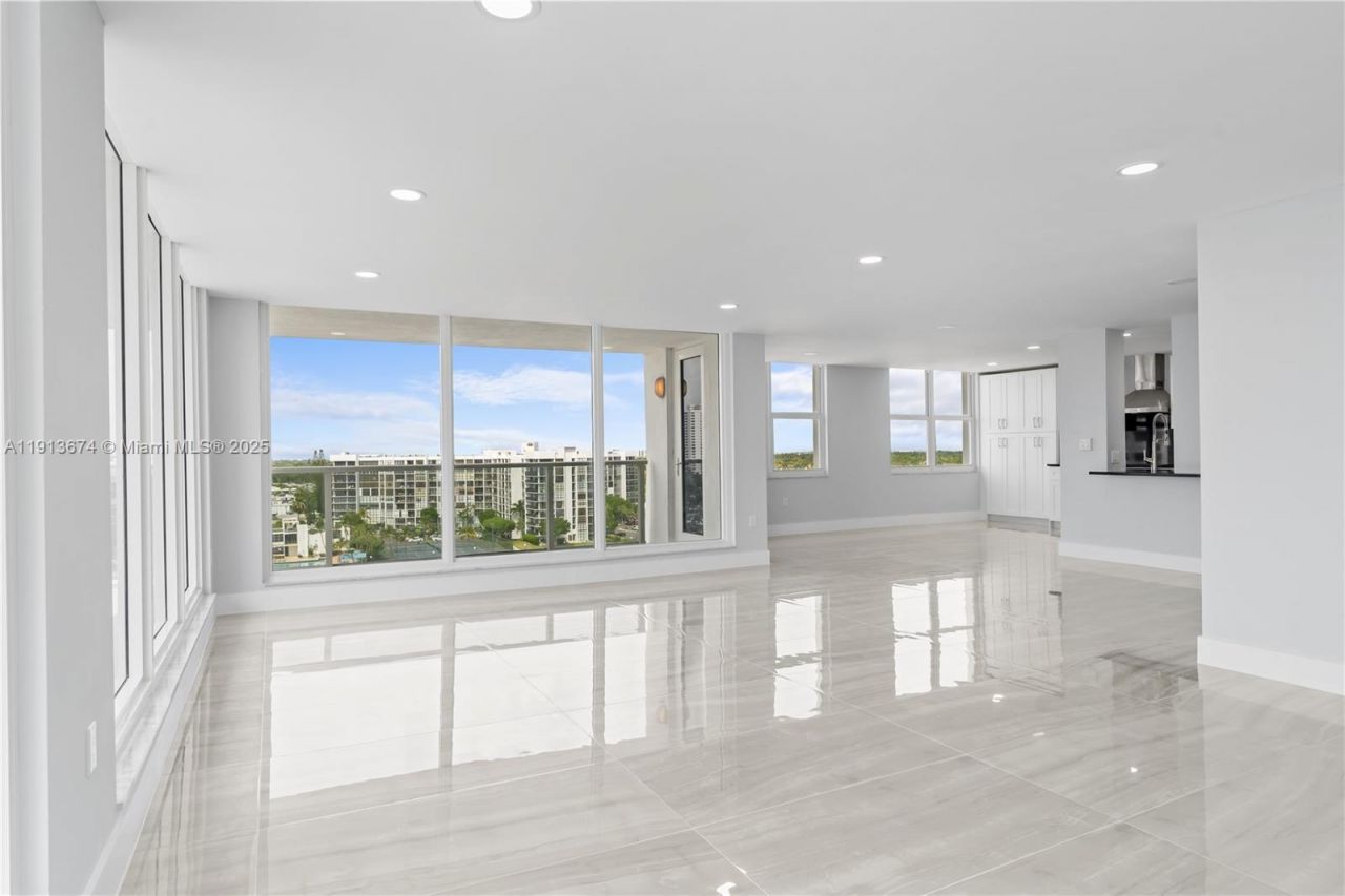 2751 S Ocean Dr, Unit 1008N, Hollywood, FL 33019 Photo