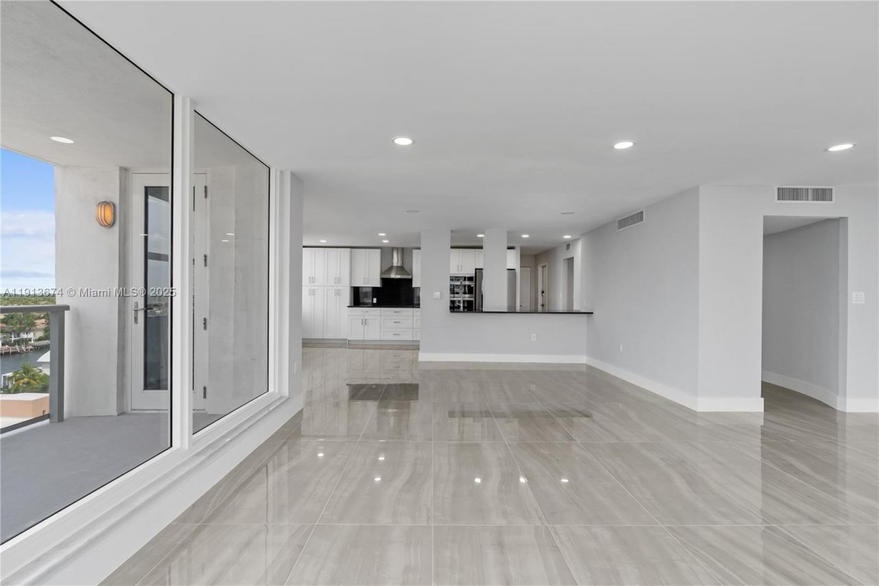 2751 S Ocean Dr, Unit 1008N, Hollywood, FL 33019 Photo