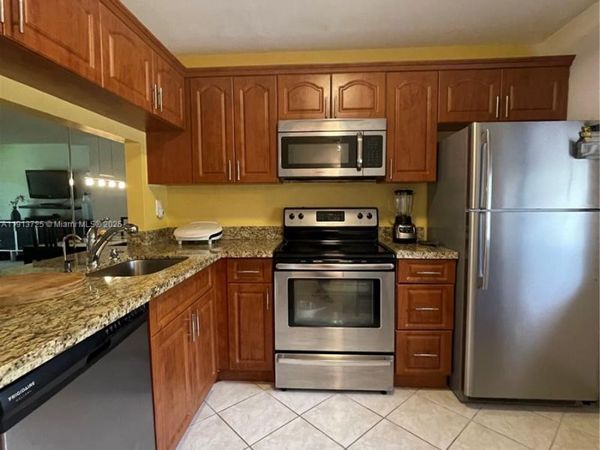 2786 NW 104th Ave, Unit 211, Sunrise, FL 33322