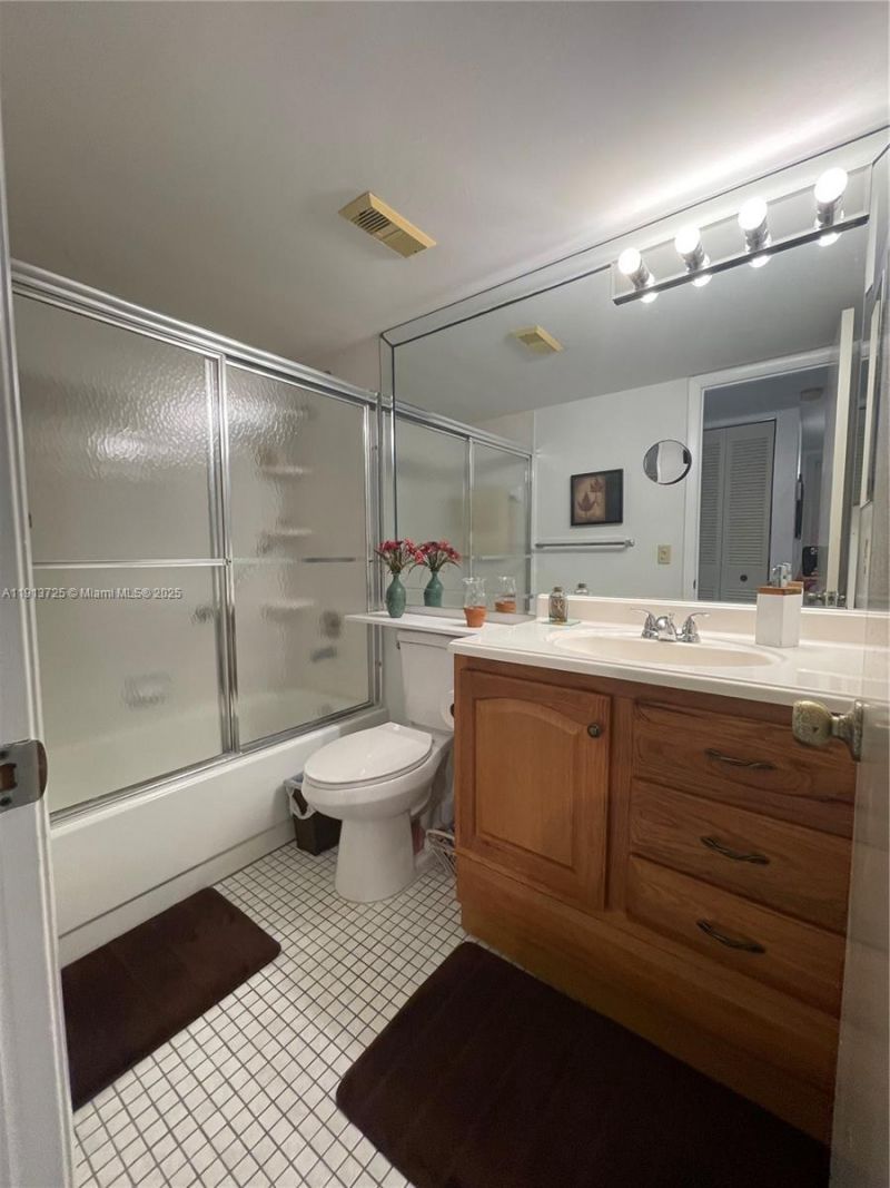 2786 NW 104th Ave, Unit 211, Sunrise, FL 33322 Photo