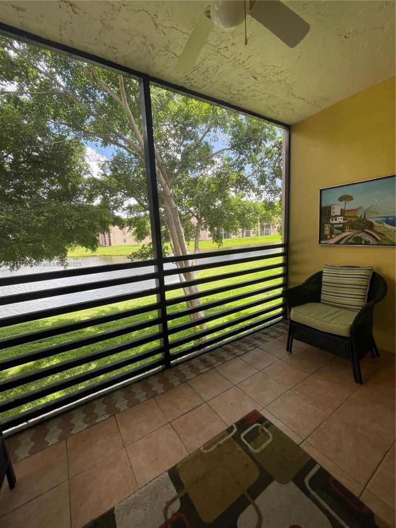 2786 NW 104th Ave, Unit 211, Sunrise, FL 33322 Photo