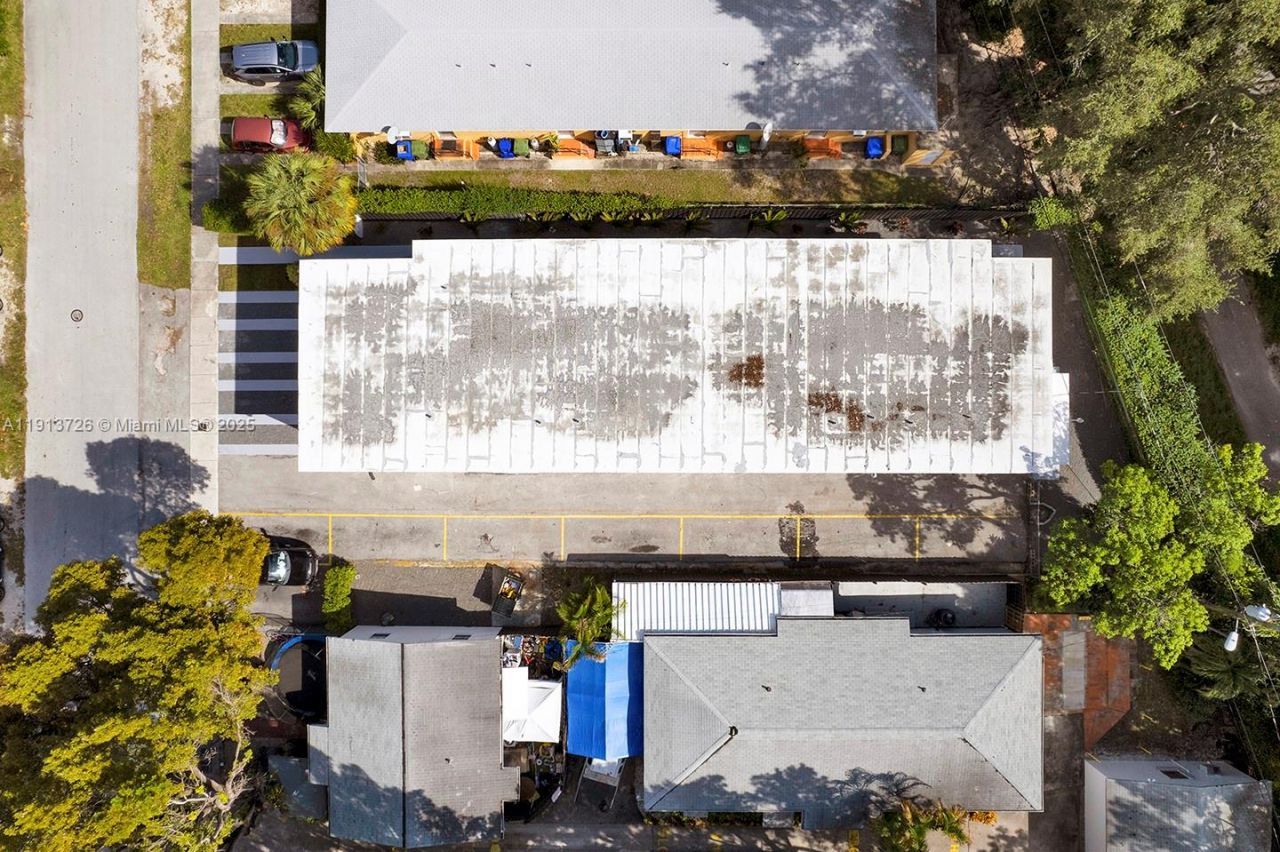 2150 SW 26th St, Unit 5, Miami, FL 33133 Photo
