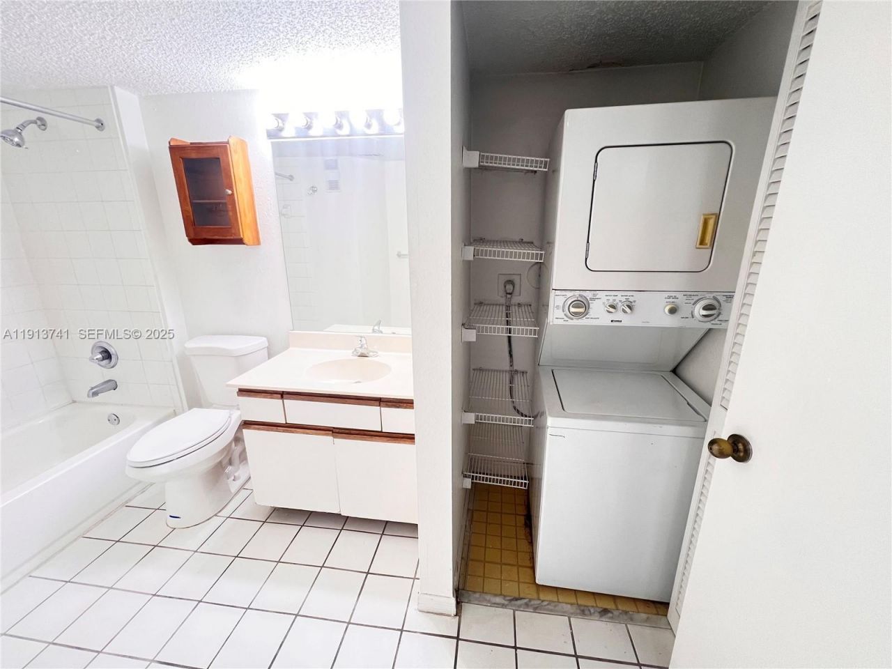 4055 W Mcnab Rd, Unit H104, Pompano Beach, FL 33069 Photo