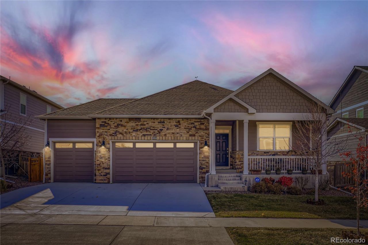 20014 E 62nd Drive, Aurora, CO 80019 Main Photo