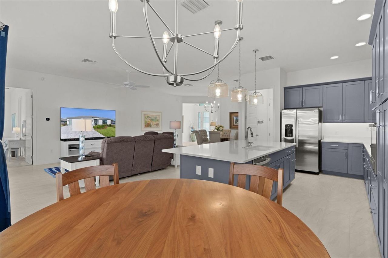 772 Shivers Loop, The Villages, FL 34762 Photo