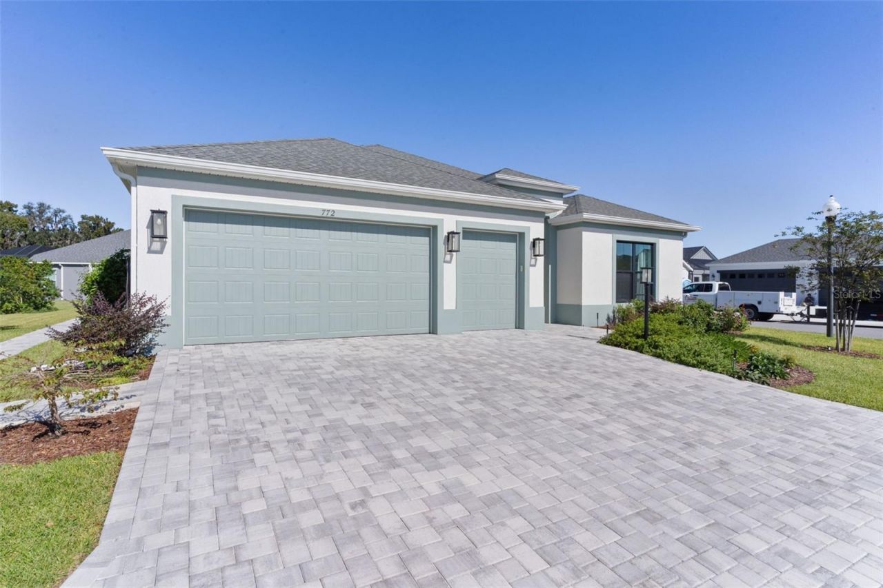 772 Shivers Loop, The Villages, FL 34762 Photo