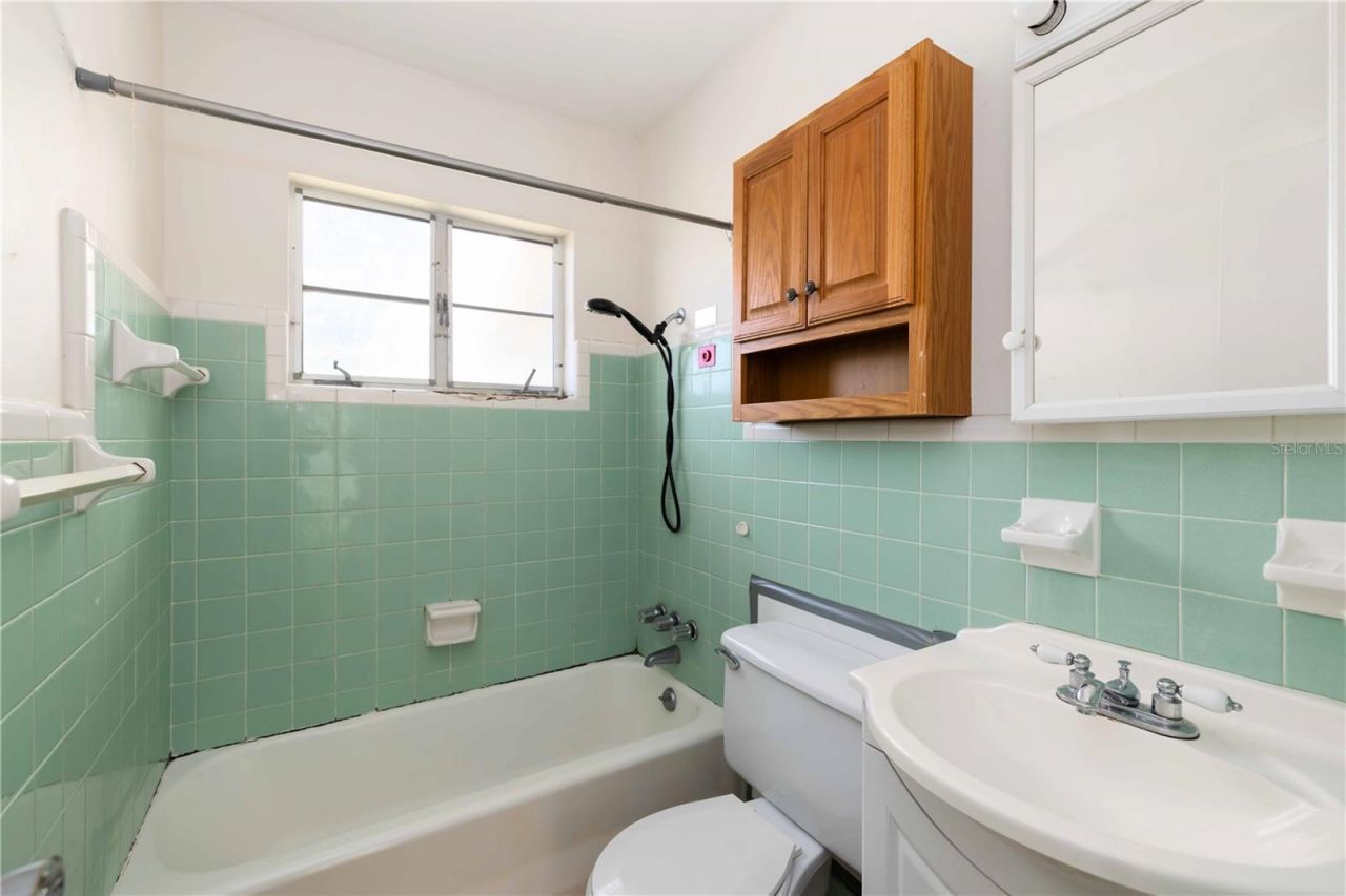 5718 15th Street W, Bradenton, FL 34207 Photo