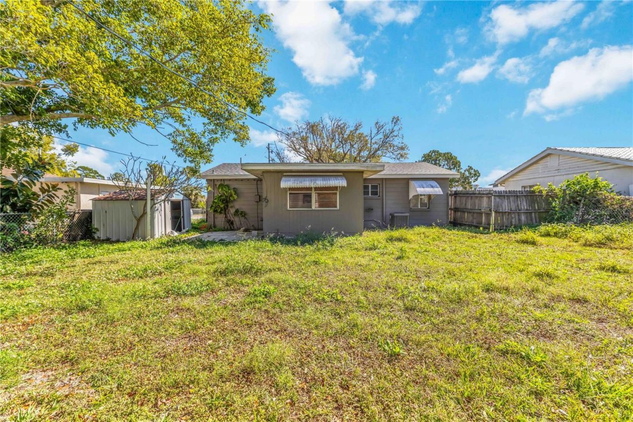 5718 15th Street W, Bradenton, FL 34207 Photo