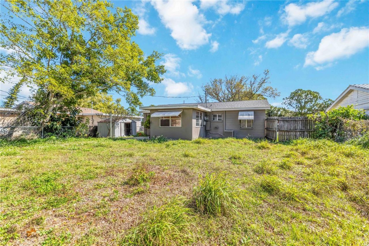 5718 15th Street W, Bradenton, FL 34207 Photo