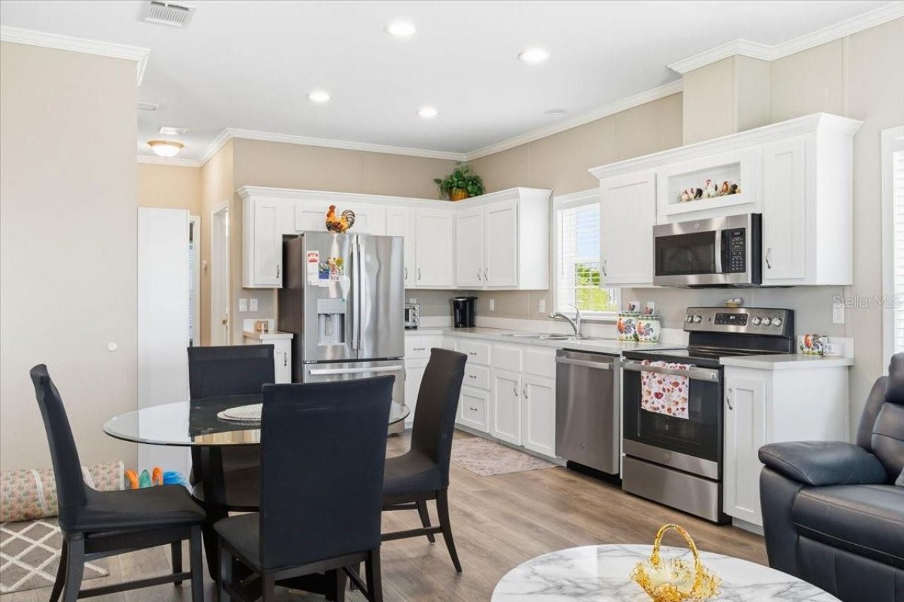 1508 24th Avenue Drive W, Bradenton, FL 34205 Photo