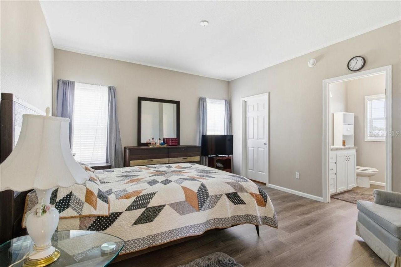 1508 24th Avenue Drive W, Bradenton, FL 34205 Photo