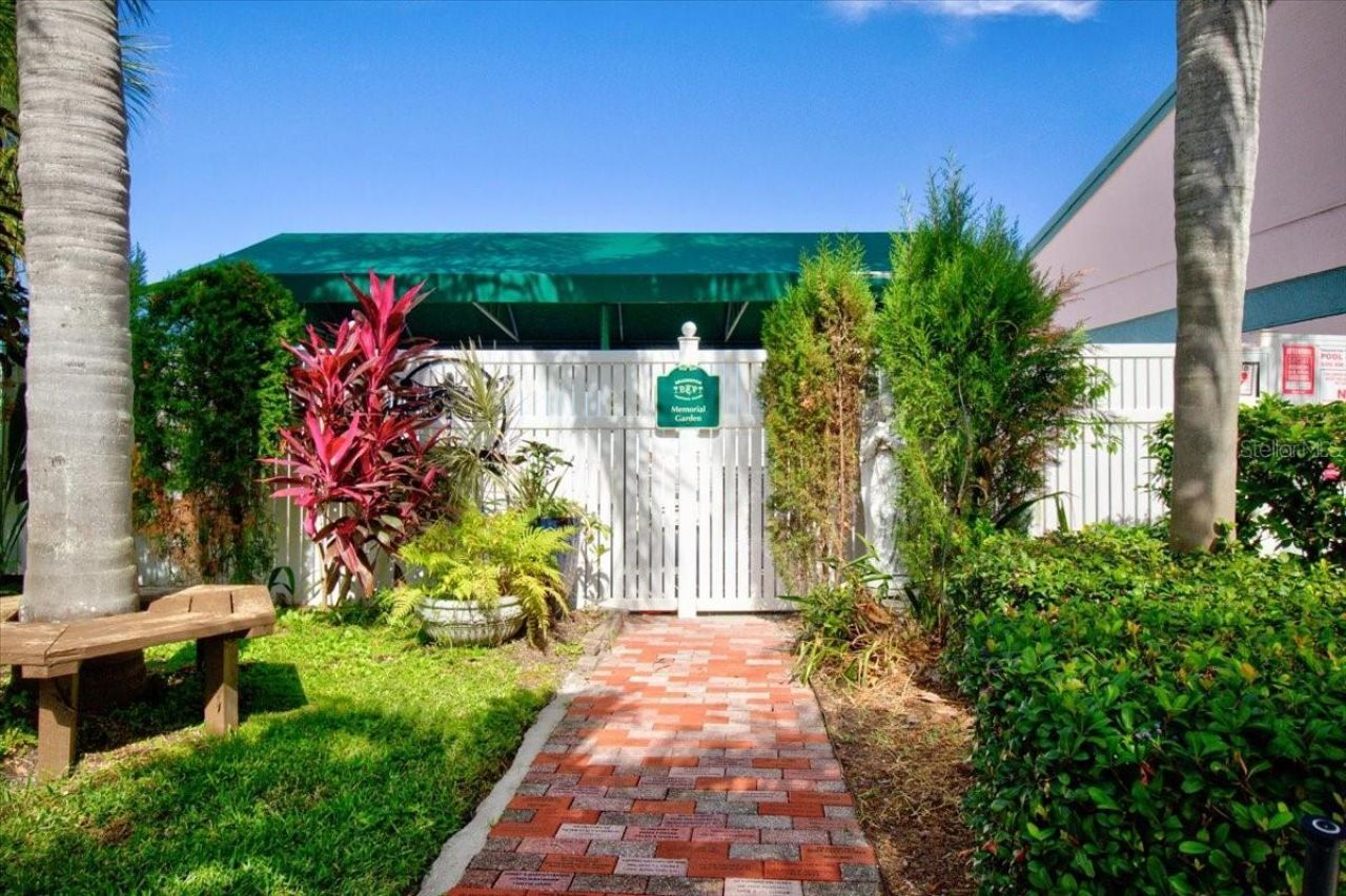 1508 24th Avenue Drive W, Bradenton, FL 34205 Photo