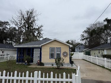 230 NW 9TH AVENUE, OCALA, FL 34475