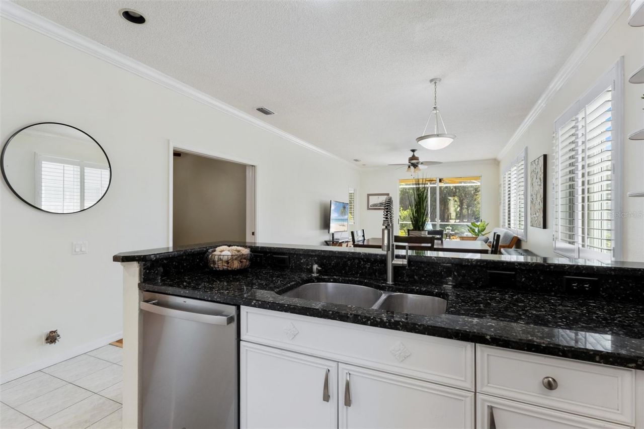 8525 54th Avenue Circle E, Bradenton, FL 34211 Photo