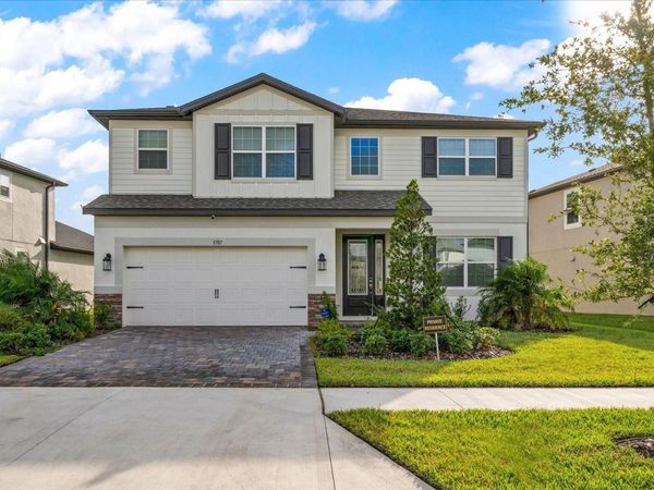 5707 MAYDALE AVENUE, WESLEY CHAPEL, FL 33545