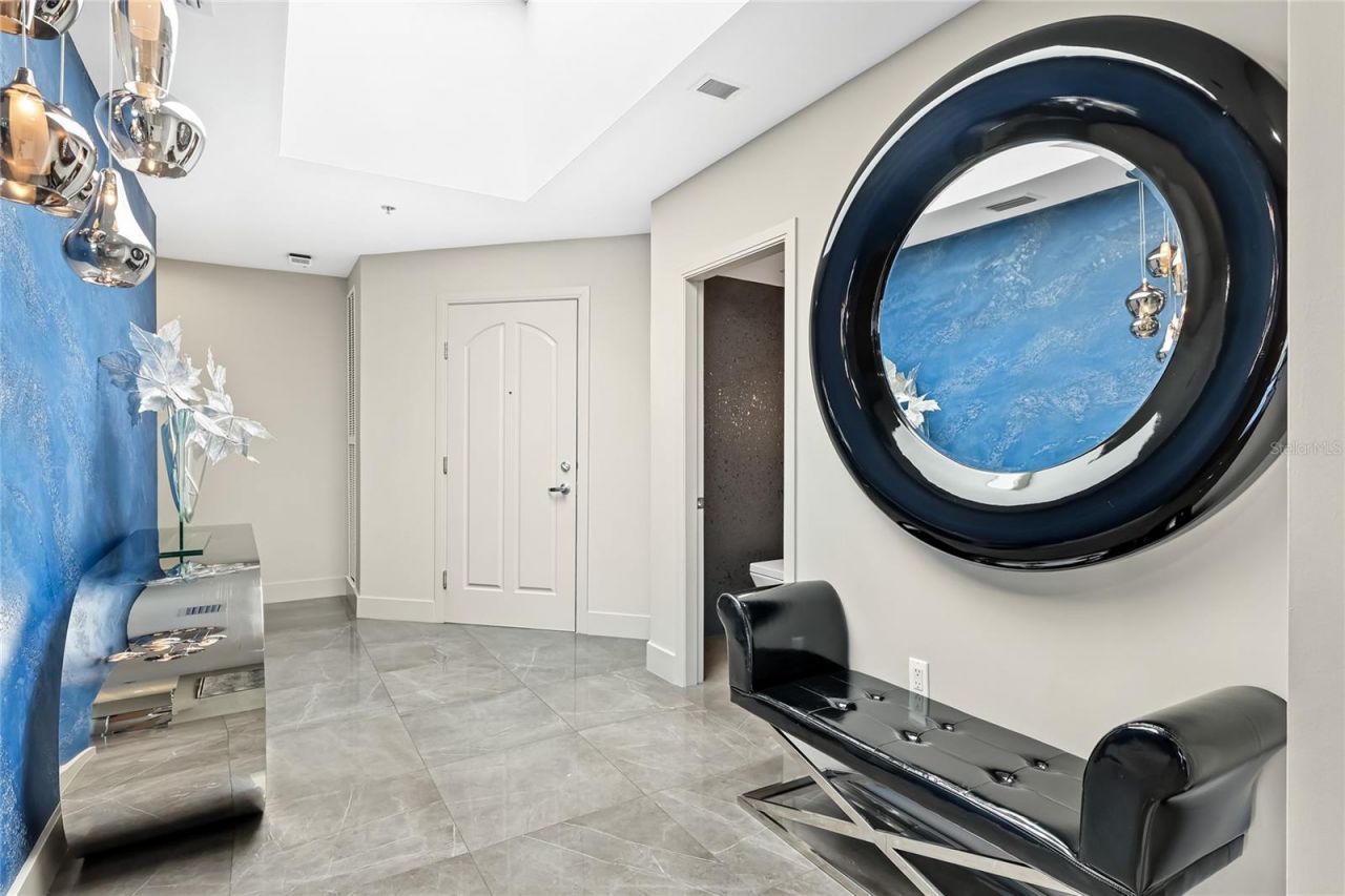 455 Longboat Club Road, Unit PH8, Longboat Key, FL 34228 Photo