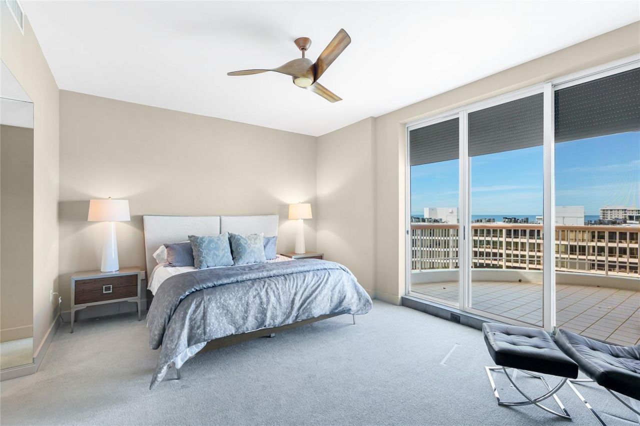 455 Longboat Club Road, Unit PH8, Longboat Key, FL 34228 Photo