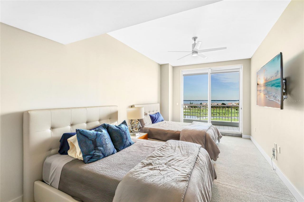 455 Longboat Club Road, Unit PH8, Longboat Key, FL 34228 Photo