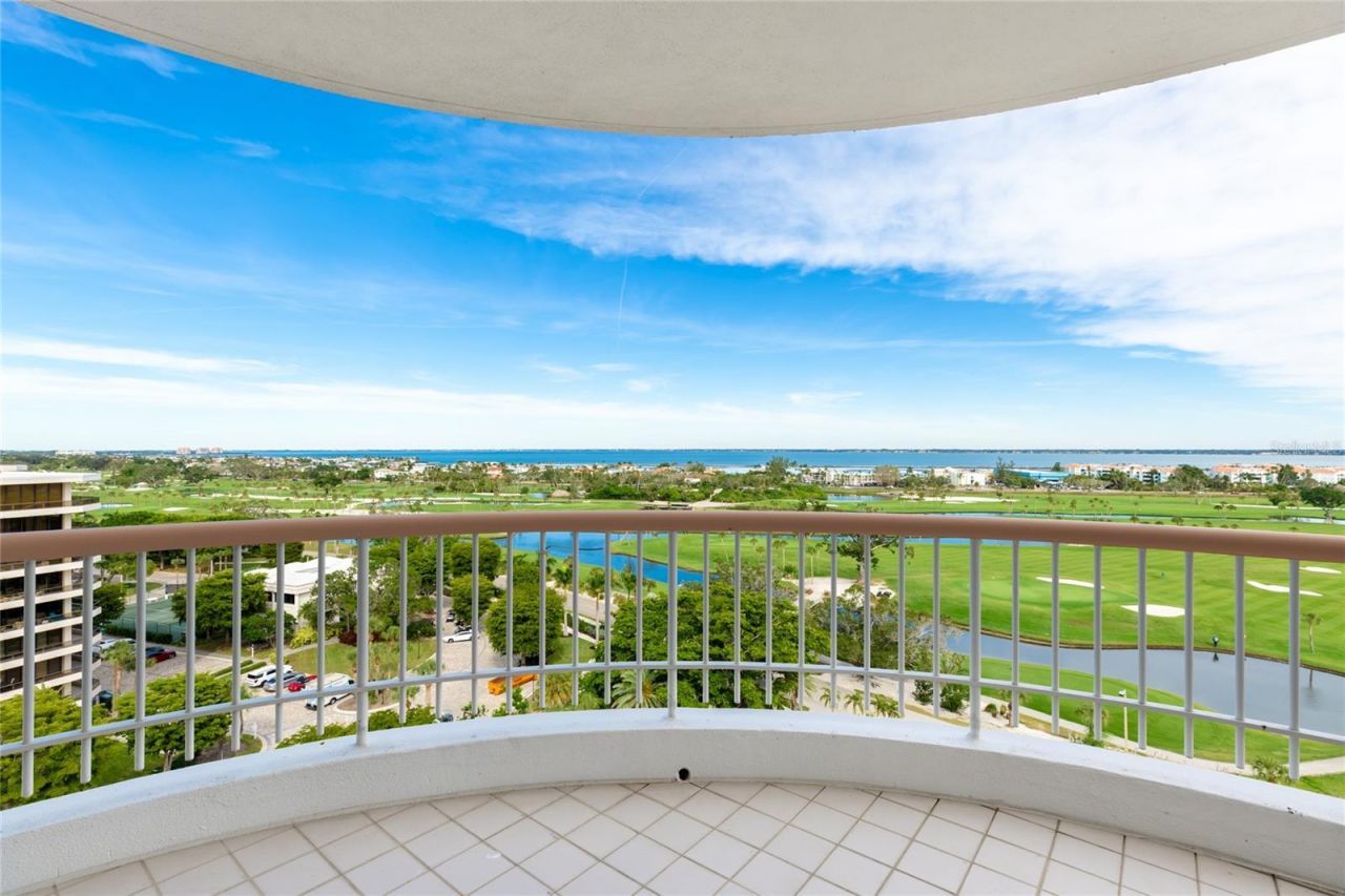 455 Longboat Club Road, Unit PH8, Longboat Key, FL 34228 Photo