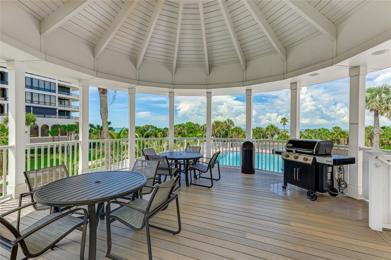 455 Longboat Club Road, Unit PH8, Longboat Key, FL 34228 Photo