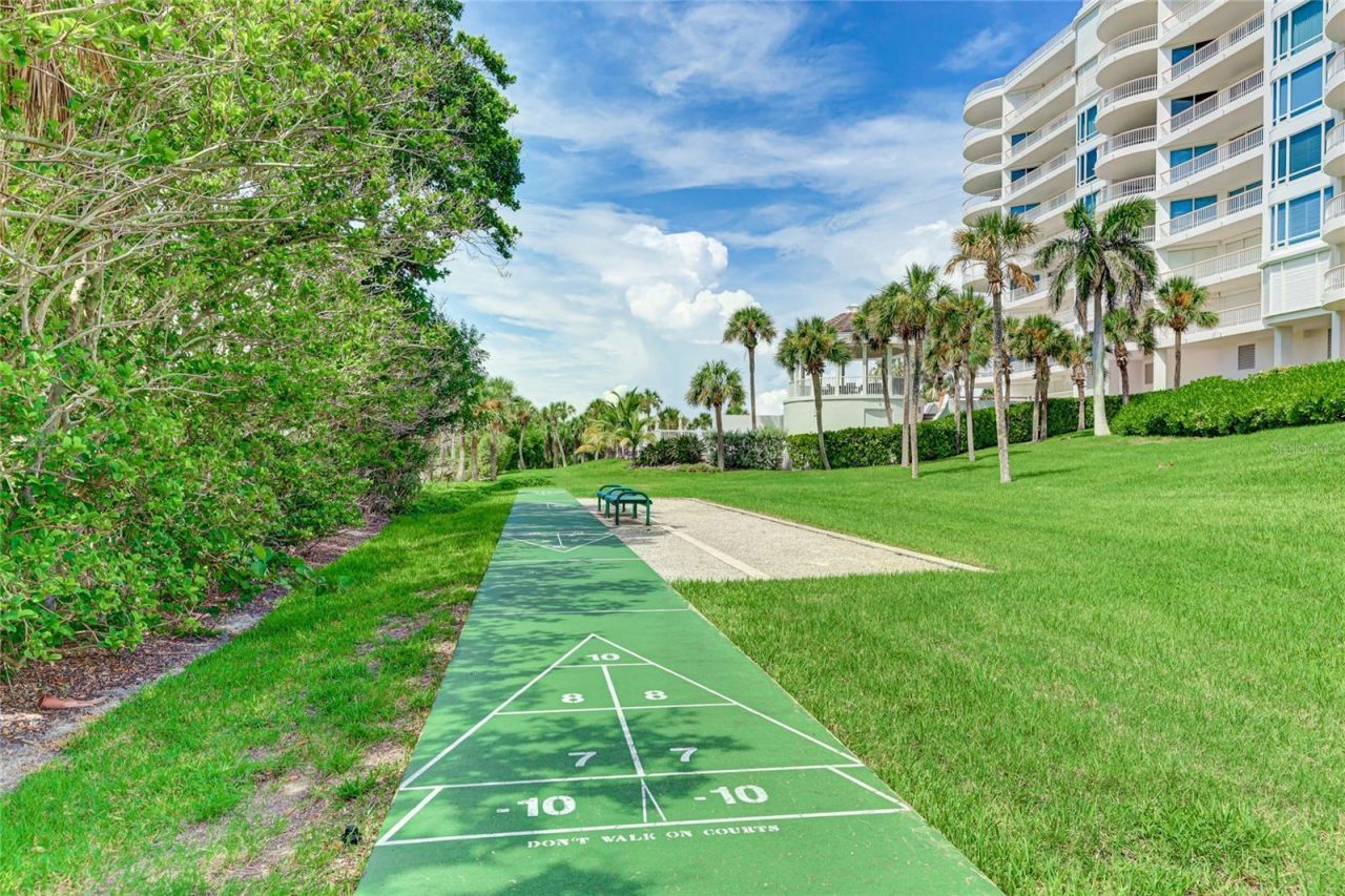 455 Longboat Club Road, Unit PH8, Longboat Key, FL 34228 Photo