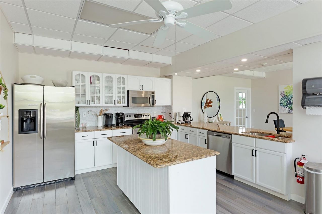 33 S Gulfstream Avenue, Unit 307, Sarasota, FL 34236 Photo