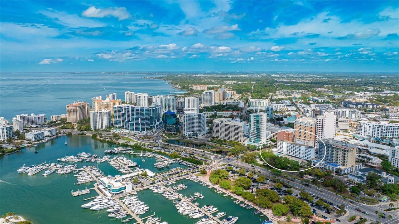 33 S Gulfstream Avenue, Unit 307, Sarasota, FL 34236 Photo