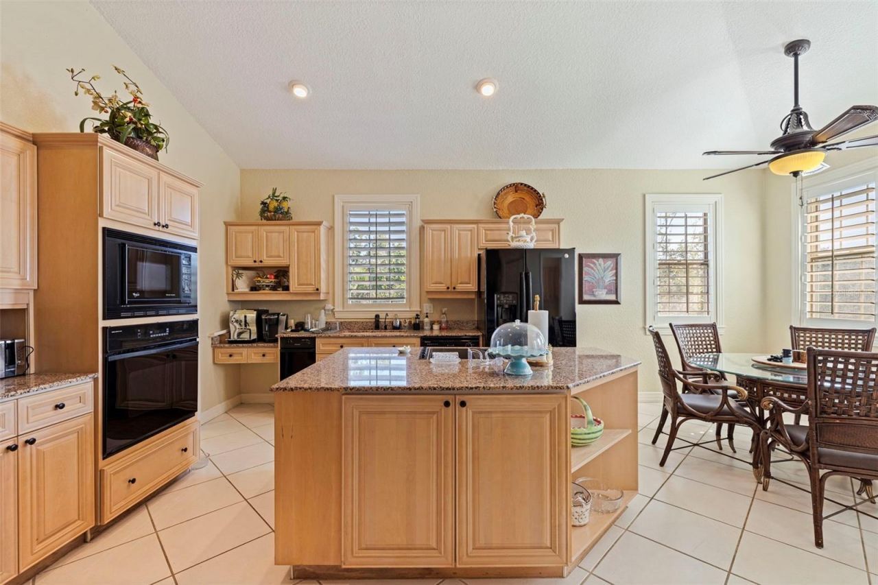 2000 Bayview Drive, Tierra Verde, FL 33715 Photo