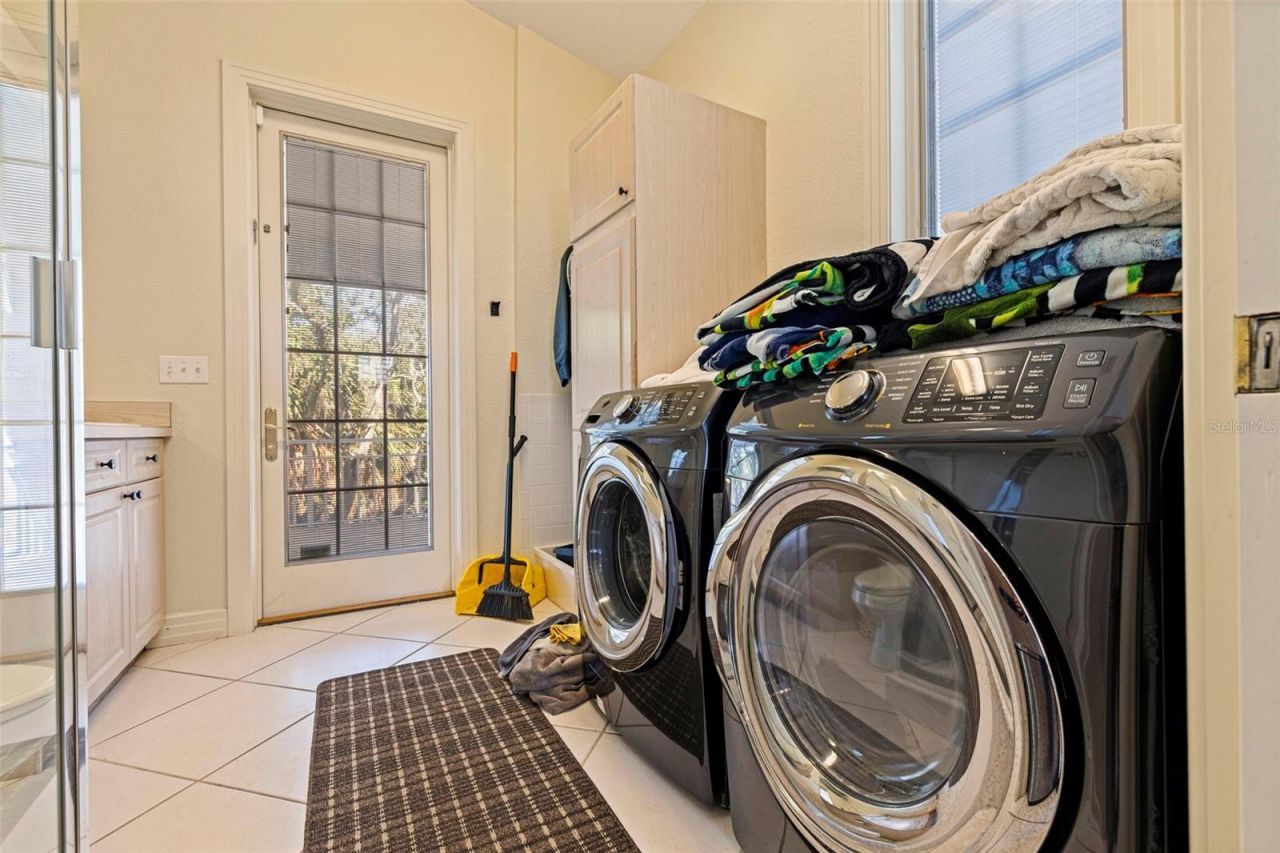 2000 Bayview Drive, Tierra Verde, FL 33715 Photo