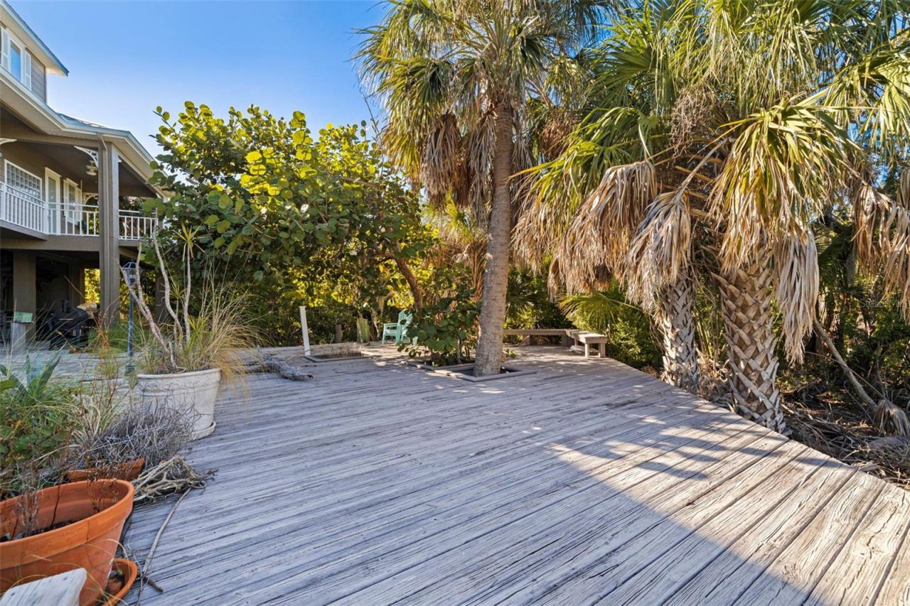 2000 Bayview Drive, Tierra Verde, FL 33715 Photo