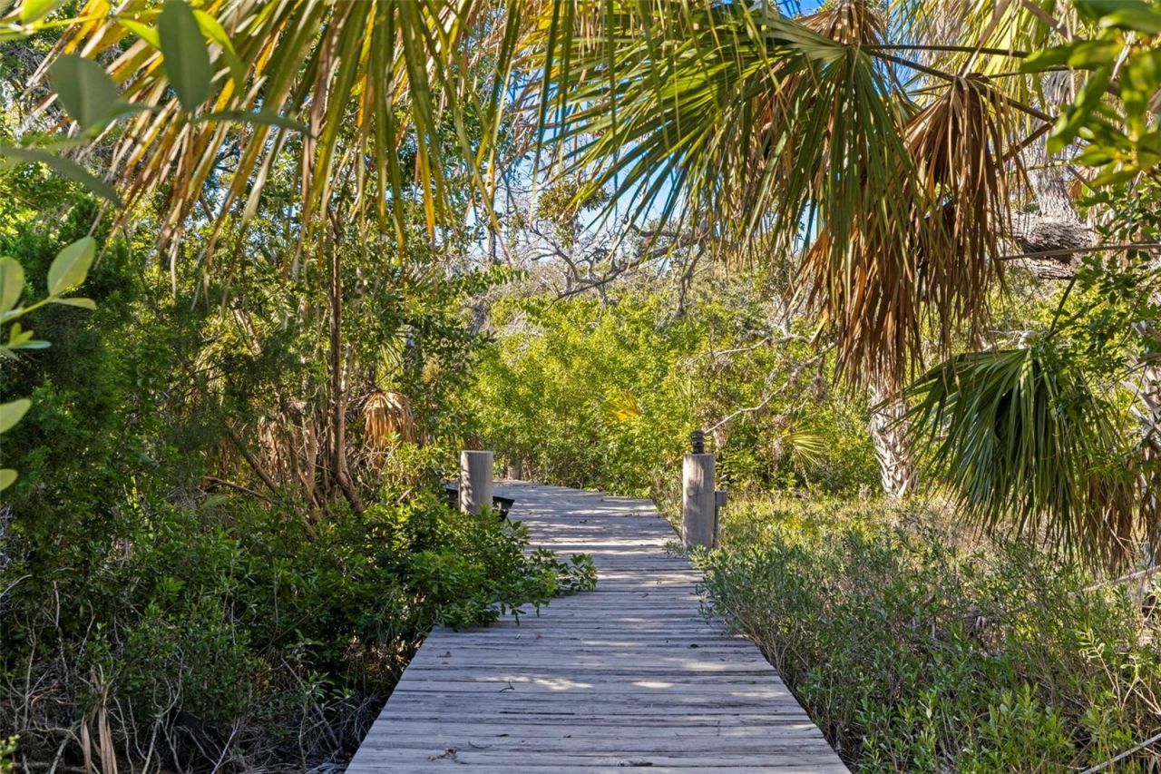 2000 Bayview Drive, Tierra Verde, FL 33715 Photo