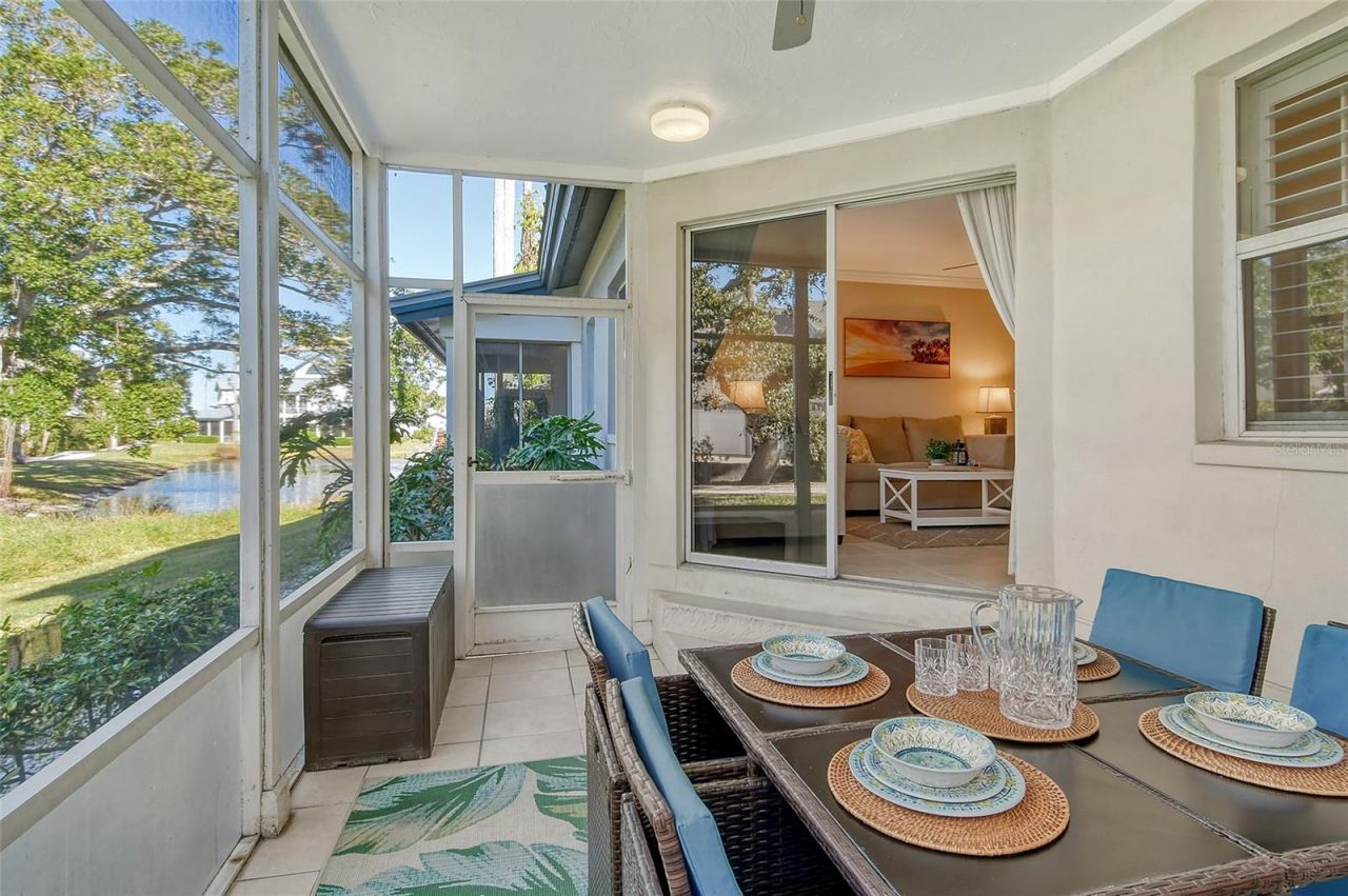 1243 Siesta Bayside Drive, Unit D, Sarasota, FL 34242 Photo