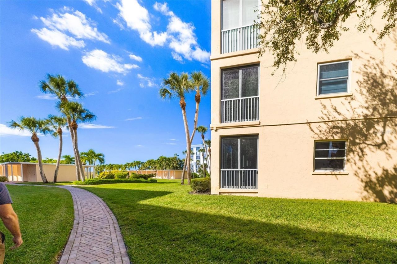 8630 Midnight Pass Road, Unit 108A, Sarasota, FL 34242 Photo