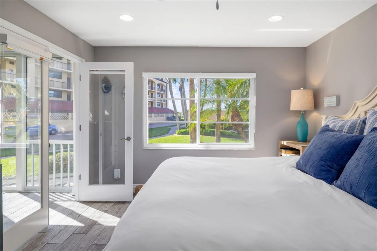 8630 Midnight Pass Road, Unit 108A, Sarasota, FL 34242 Photo