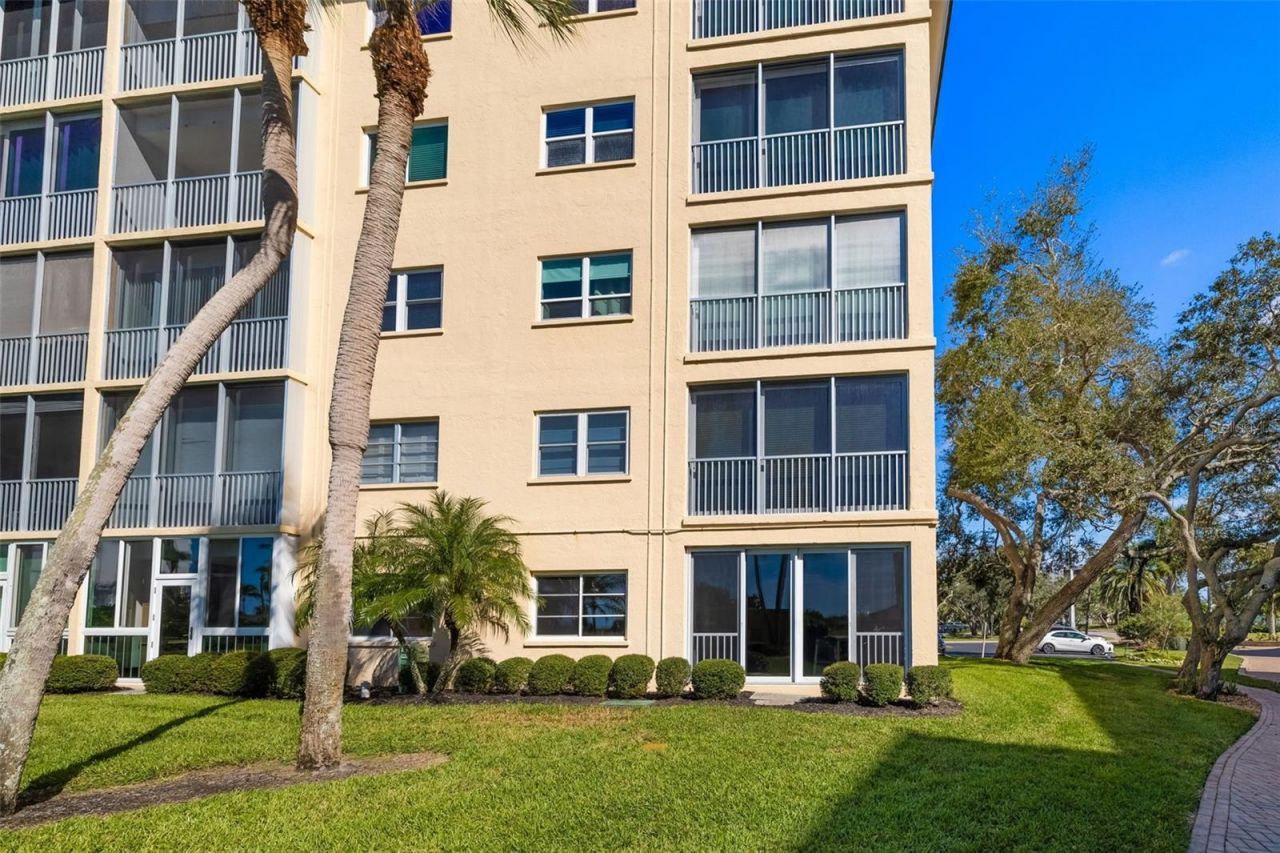 8630 Midnight Pass Road, Unit 108A, Sarasota, FL 34242 Photo