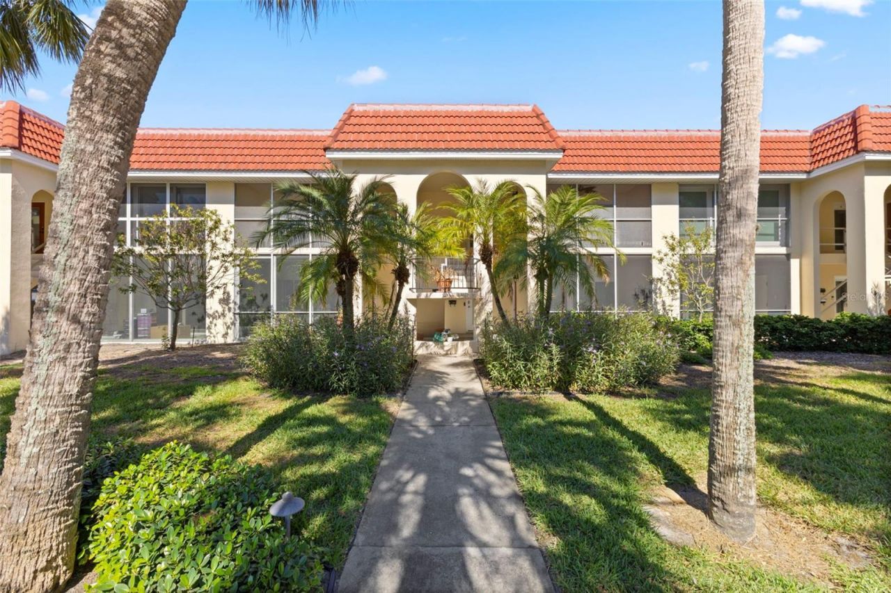 137 Avenida Messina, Unit 1, Sarasota, FL 34242 Photo