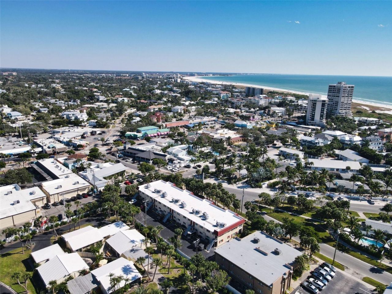 137 Avenida Messina, Unit 1, Sarasota, FL 34242 Photo