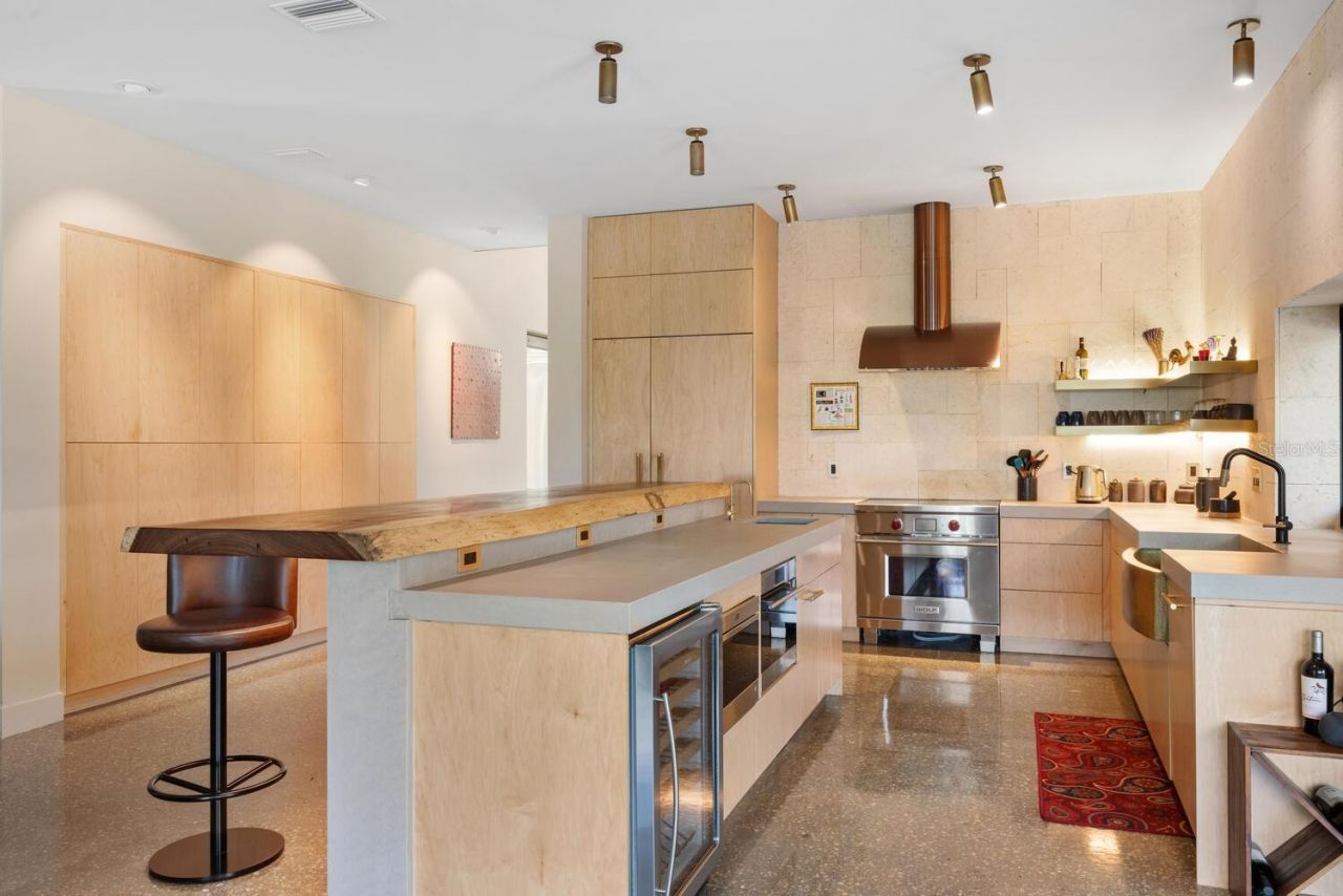 49 Osprey Point Drive, Osprey, FL 34229 Photo