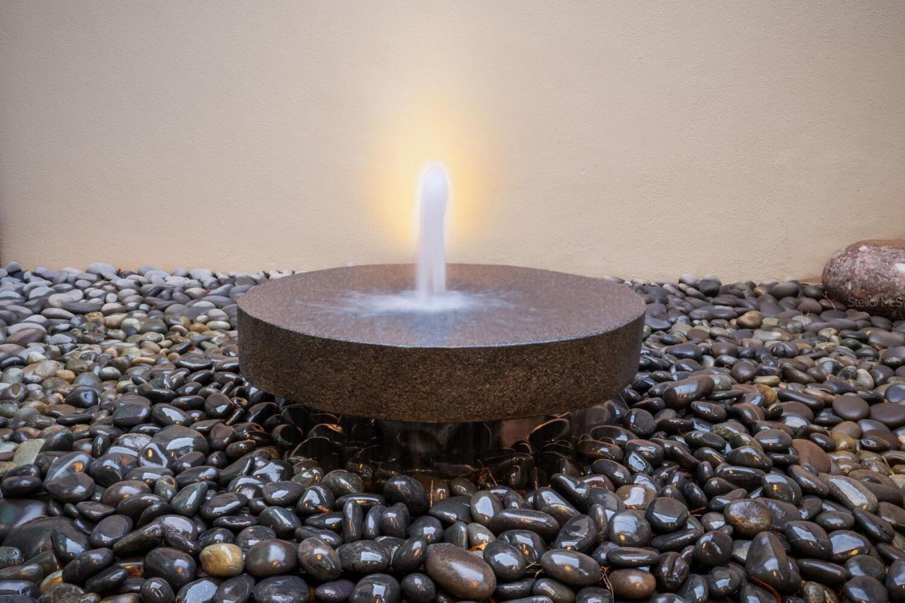 49 Osprey Point Drive, Osprey, FL 34229 Photo