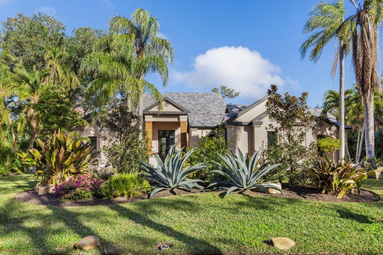 49 Osprey Point Drive, Osprey, FL 34229 Photo